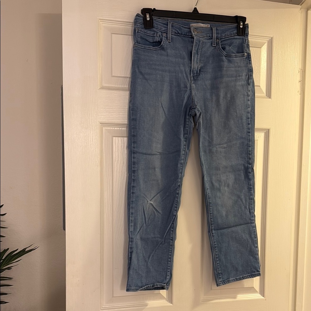 Levi’s | 724 High Rise Straight Crop Jeans